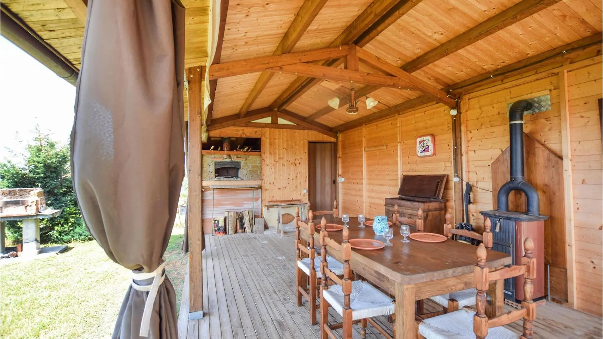 3 Bedroom Pet Friendly Home In Camaiore Σπίτι διακοπών