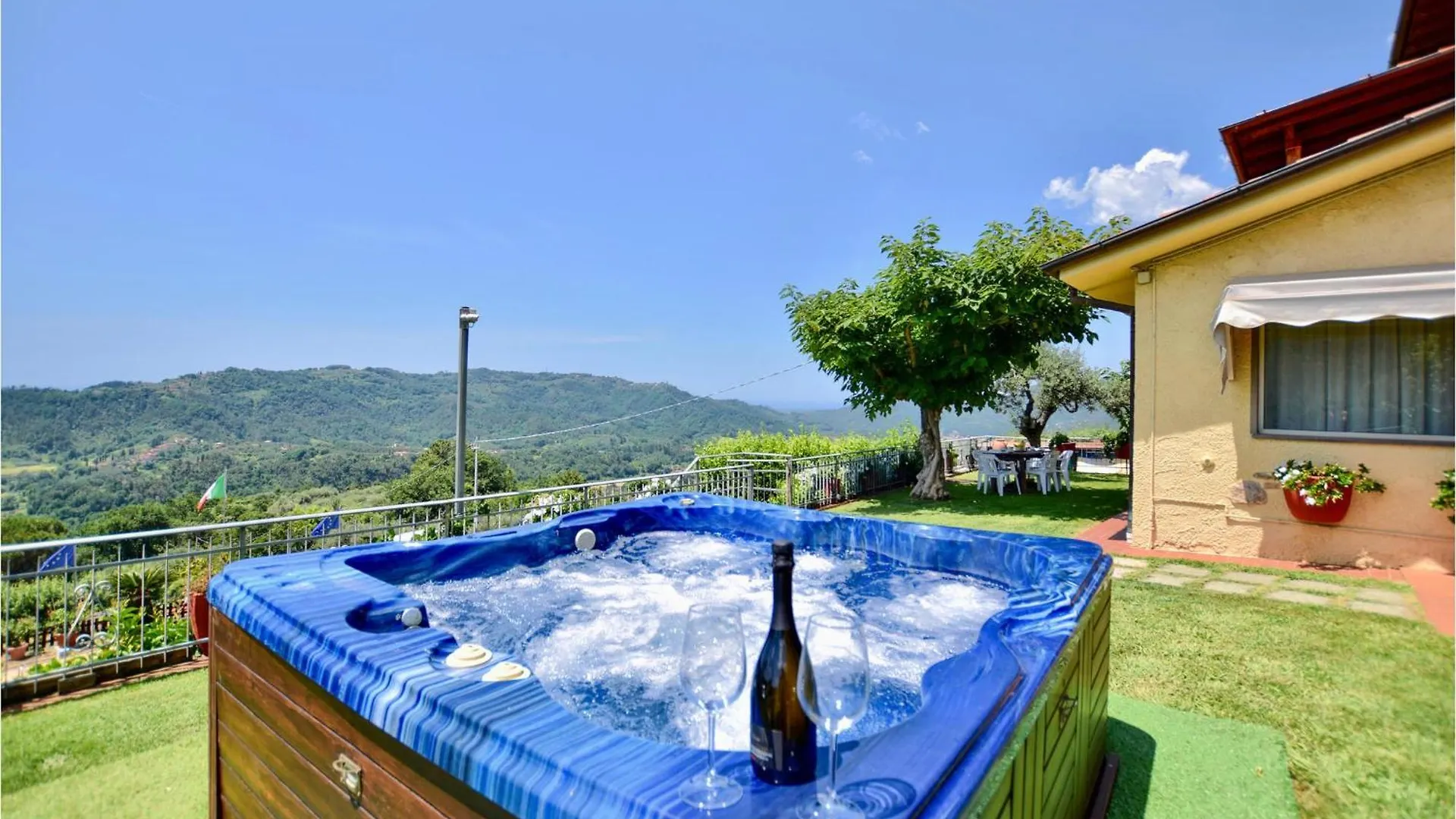 Σπίτι διακοπών 3 Bedroom Pet Friendly Home In Camaiore